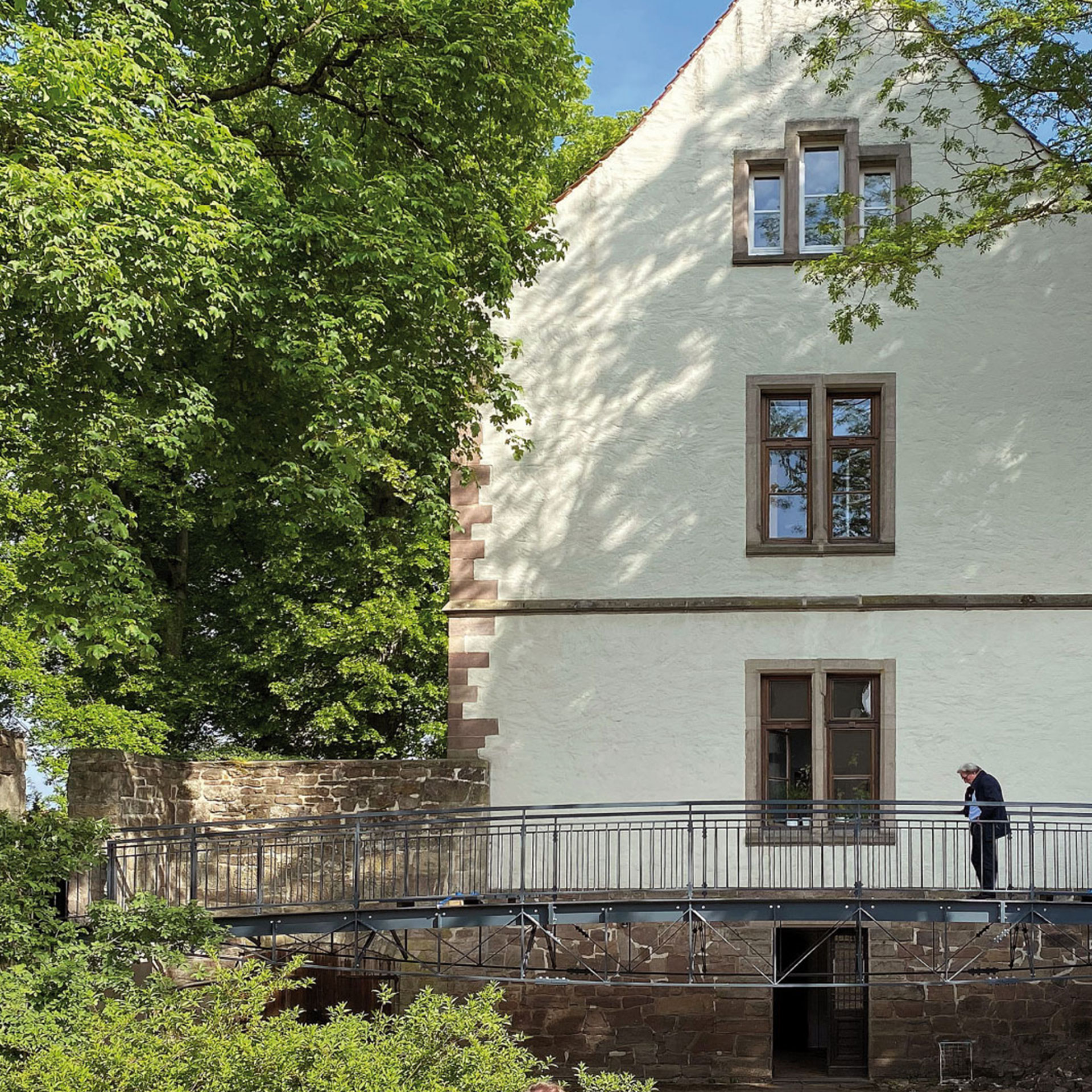 index.php?option=com_content&view=article&id=138:bruecke-nach-laves&catid=22